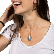 Load image into Gallery viewer, Labradorite: Pendant of Power