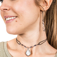 Load image into Gallery viewer, Quartz Earrings (Oxidized Silver)