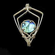 Load image into Gallery viewer, Labradorite: Shield of Power