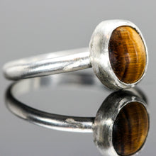 Load image into Gallery viewer, Courage : Tigers Eye and Sterling Silver Ring