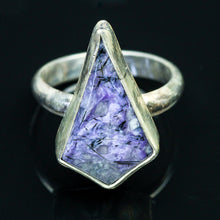 Load image into Gallery viewer, Charoite Ring- Size 6