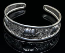 Load image into Gallery viewer, Handmade Silver Bracelet