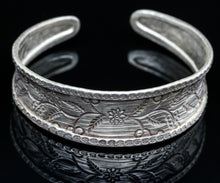 Load image into Gallery viewer, Handmade Silver Bracelet