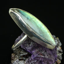 Load image into Gallery viewer, Dragon Scales: Labradorite Ring- Size 6.5