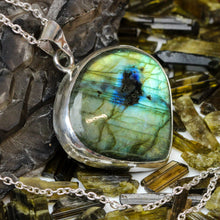 Load image into Gallery viewer, Heart of Color: Labradorite and Sterling Necklace
