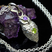 Load image into Gallery viewer, Wise one: Owl pendant