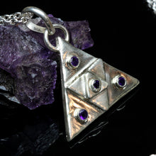 Load image into Gallery viewer, Triforce Pendant