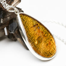 Load image into Gallery viewer, Geometric Love: Amber Necklace