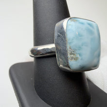 Load image into Gallery viewer, Larimar ring, side view showing the bezel and hammered band