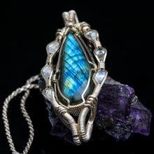 Load image into Gallery viewer, Labradorite and Rainbow Moonstone