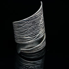 Load image into Gallery viewer, Handmade Sterling Ring- Size 6.5