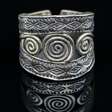 Load image into Gallery viewer, Handmade Sterling Ring- Size 8.5