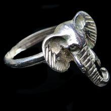 Load image into Gallery viewer, Elephant Head Ring