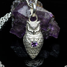 Load image into Gallery viewer, Owl pendant