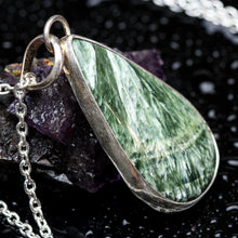 Load image into Gallery viewer, Seraphinite Pendant