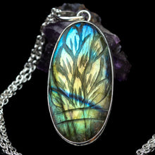 Load image into Gallery viewer, Hand Carved Labradorite Pendant